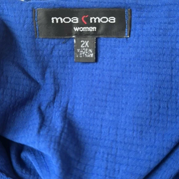 Blue Button-Down Ruffle Top - Picture 4 of 5